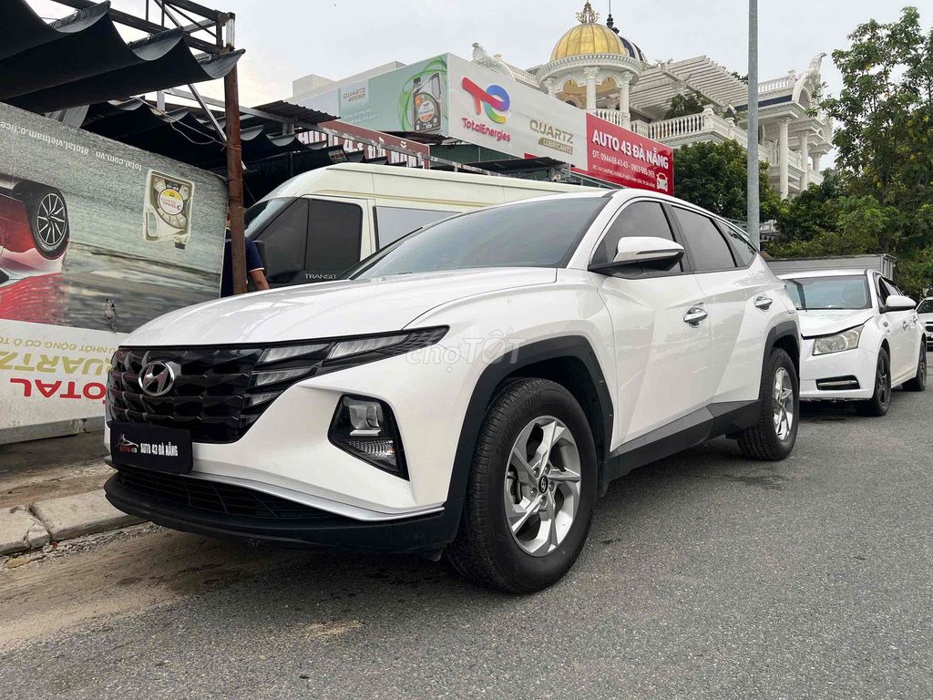 Фото 3: Hyundai Tucson 2023 белый