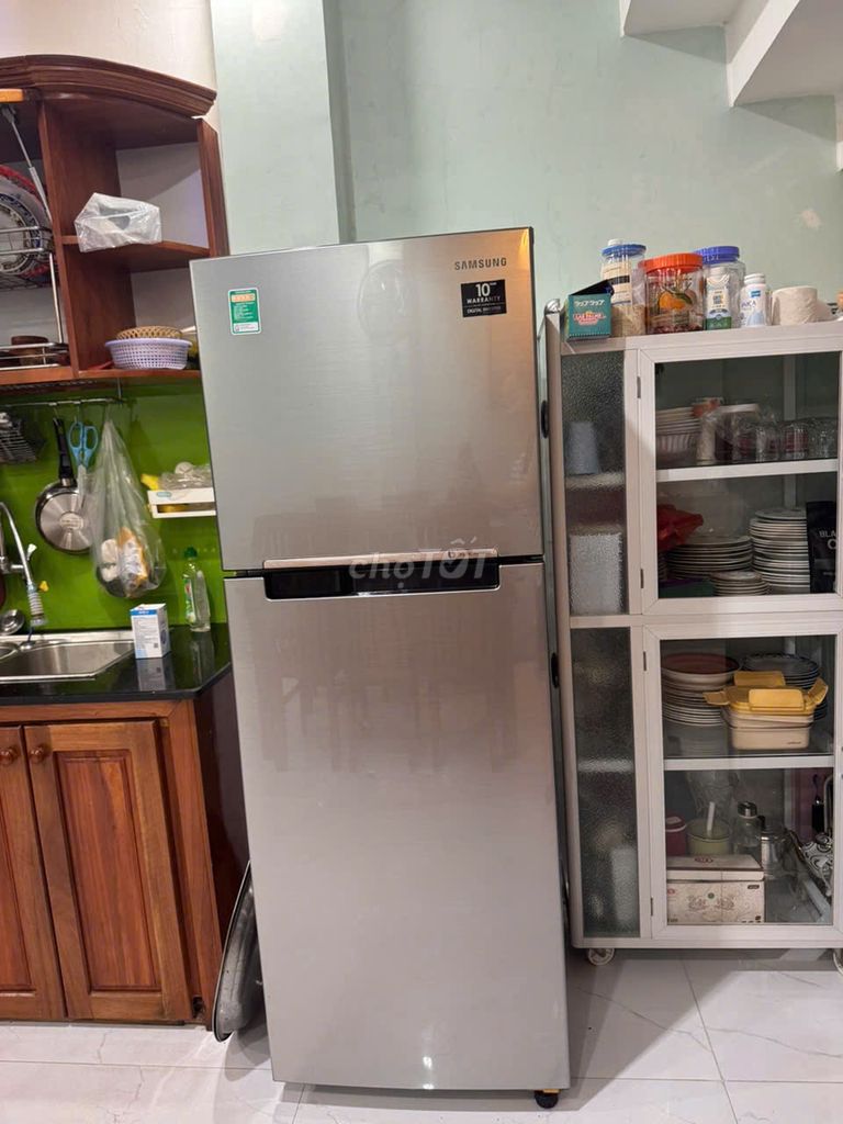 Tủ lạnh Samsung 256L 2 cửa đã sử dụng