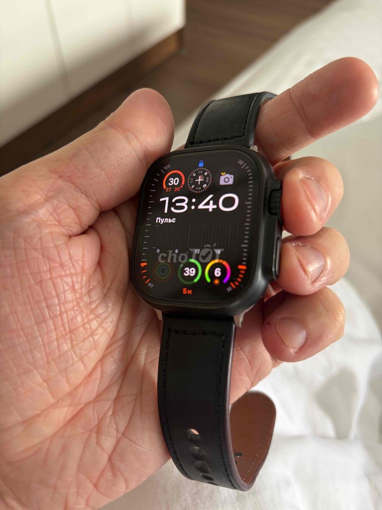 Apple Watch Ultra 2 чёрный, кожаный ремешок