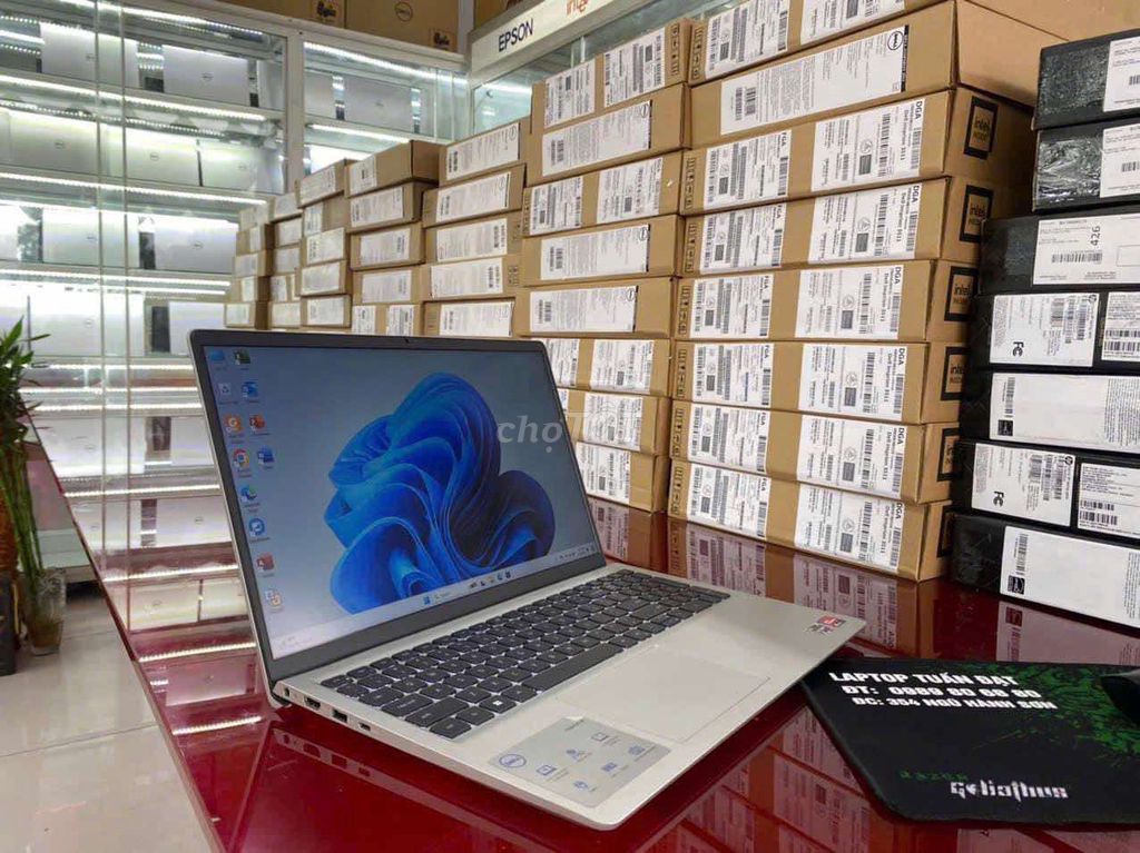 Фото 3: Dell Inspiron 3511 i5-1165G7 /16GB/512GB