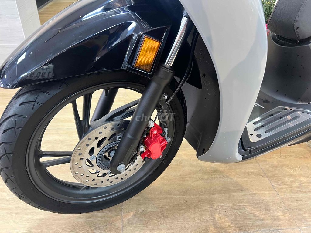 Фото 3: SH 160 ABS 2023 ❇️Đồng Moto Đà Lạt❇️