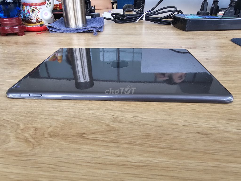 Фото 2: Apple iPad Gen 9 Wifi 64GB Серый 10.2 дюйма