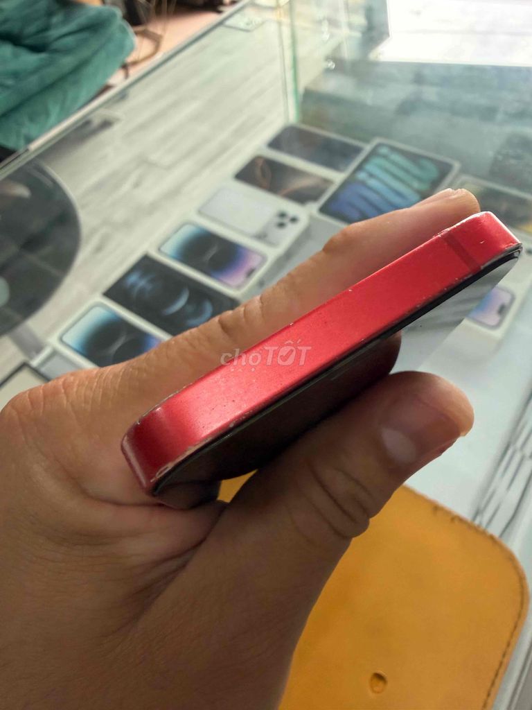 Фото 2: Apple iPhone 12 mini 64GB Красный