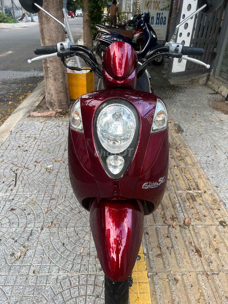 Honda Elite 50cc 2023 Красный