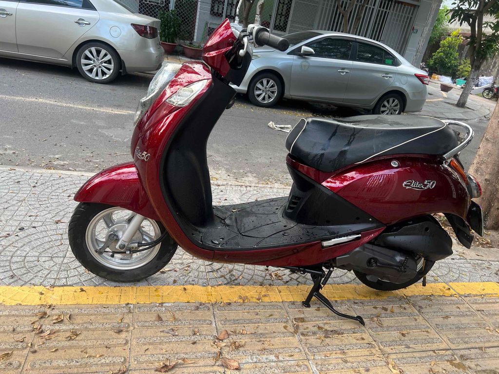 Фото 2: Honda Elite 50cc 2023 Красный