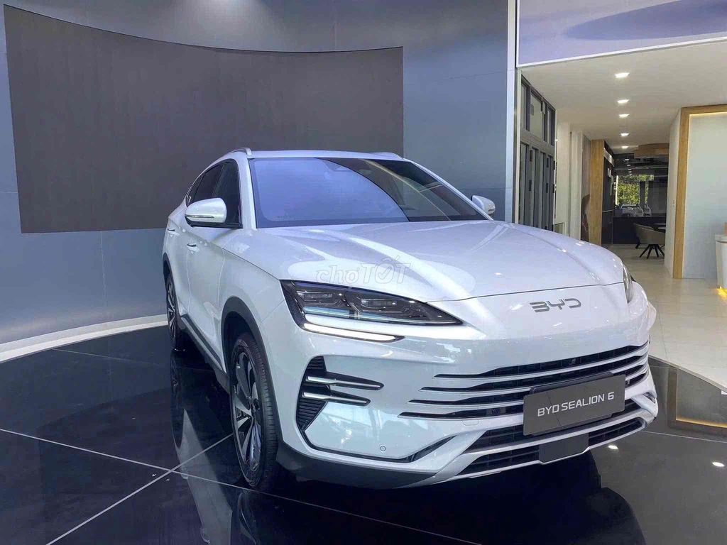BYD SEALION 6 PRE Скидка 50% налога - Автомобили в наличии Август