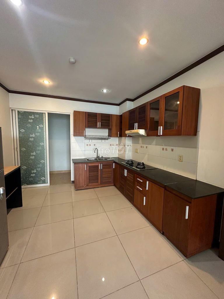 Фото 3: Продаётся квартира в жилом комплексе Quốc Cường Gia Lai 1, 3 спальни, просторная, с хорошим видом