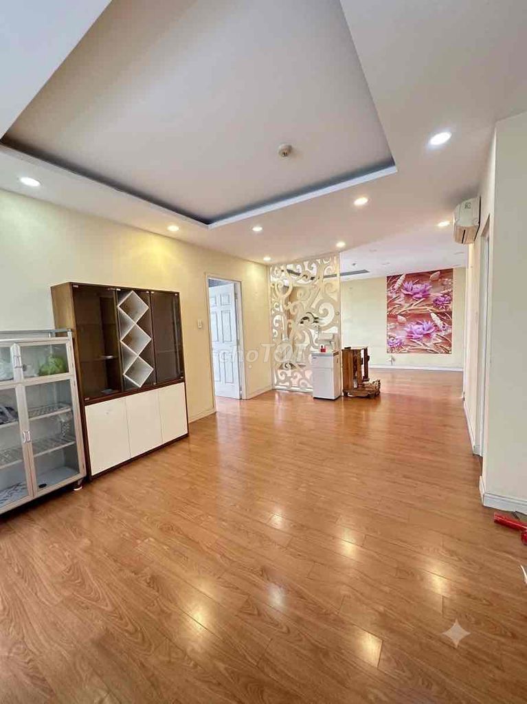 Фото 3: Собственник продаёт квартиру 3 спальни | 116 м² | Tân Hương Tower