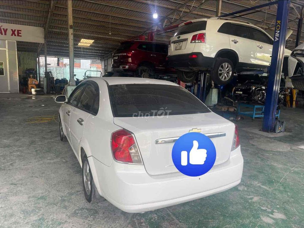 Фото 2: Daewoo Lacetti белый, механика