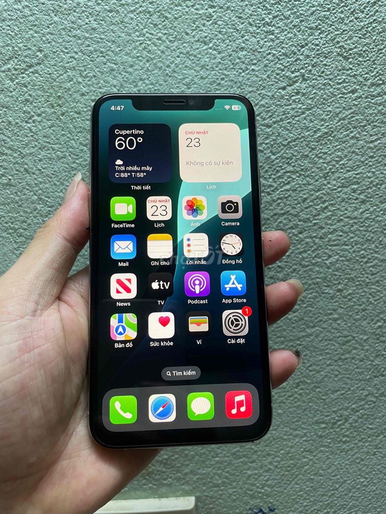 iPhone Xs 64GB Состояние ниже