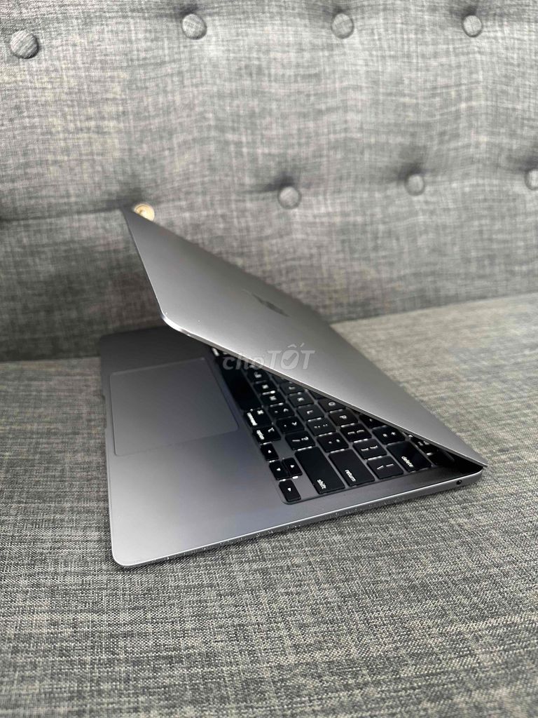 Фото 3: Apple Macbook Air 2020