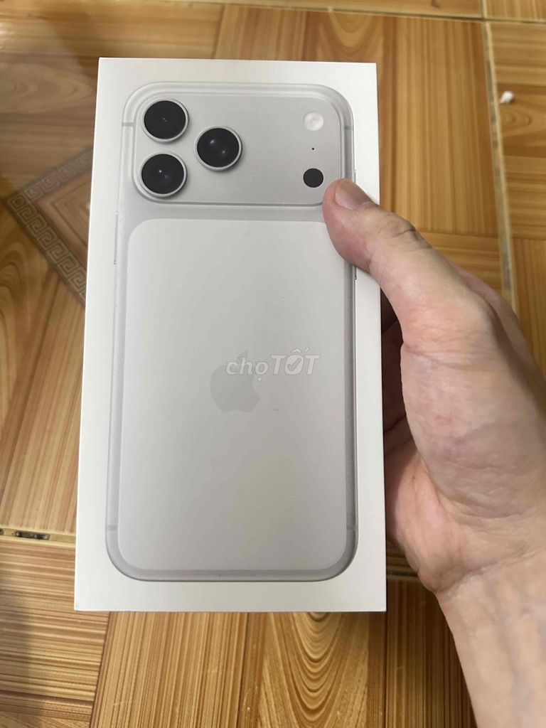 Apple iPhone 17 Pro Max 256GB FPT Новый, не активирован