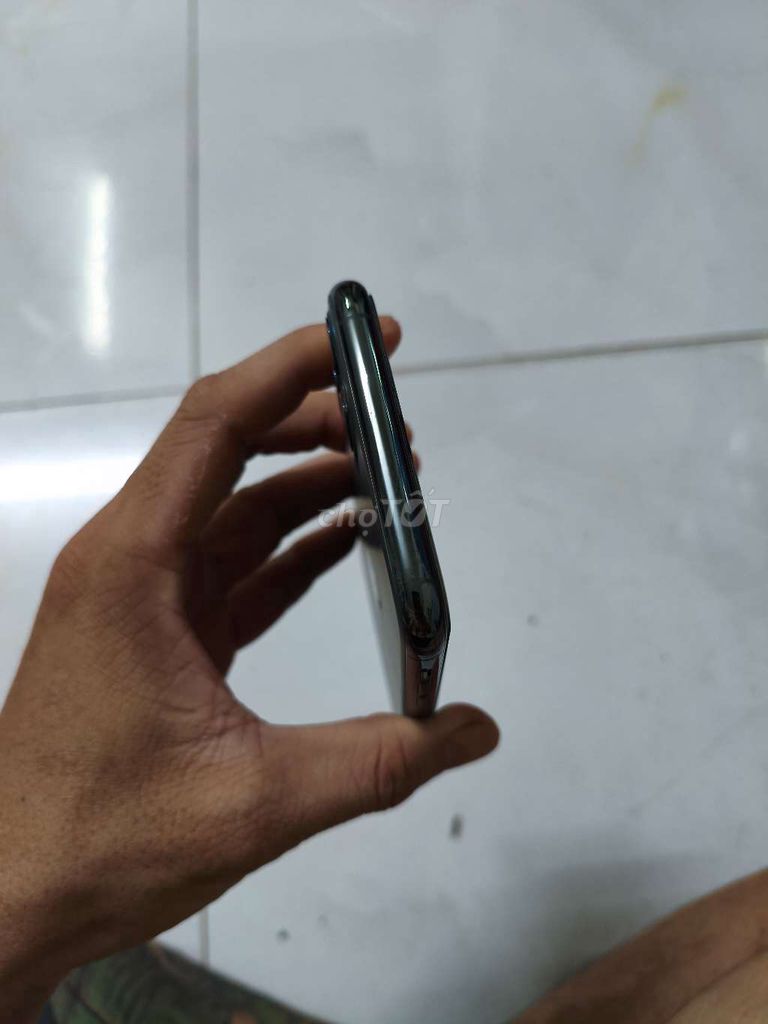 Фото 3: Apple iPhone 11 Pro Max 64GB зелёный Green международная версия