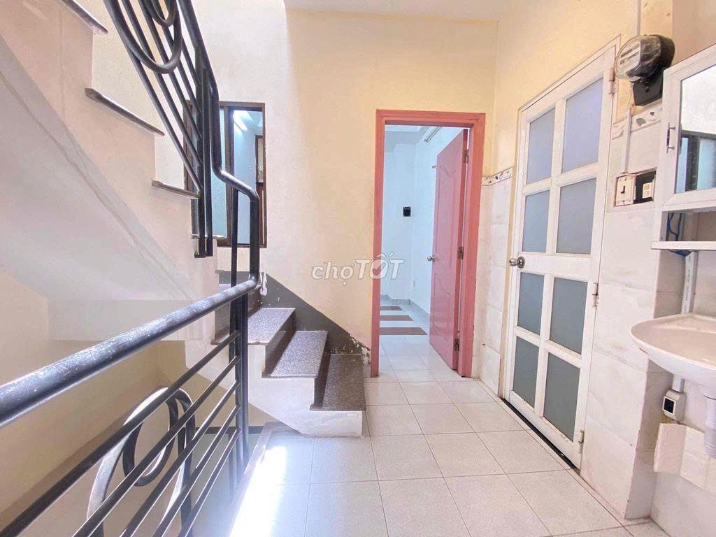 Фото 3: ШОК-ЦЕНА Р-Н ФУНЬЮАН – ПЕРЕУЛОК NGUYỄN THỊ HUỲNH | 50М2 | 4 СПАЛЬНИ - ВСЕГО 14,5 МЛН/МЕСЯЦ!