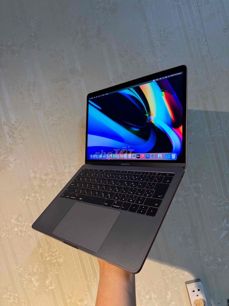 Фото 2: MacBook Pro 2017 i5 13 inch 8GB/128GB