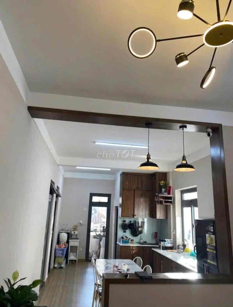 1,199 tỷ sở hữu CC Ngô Quyền căn GÓC 2PN, cách chợ Đà Lạt 3km