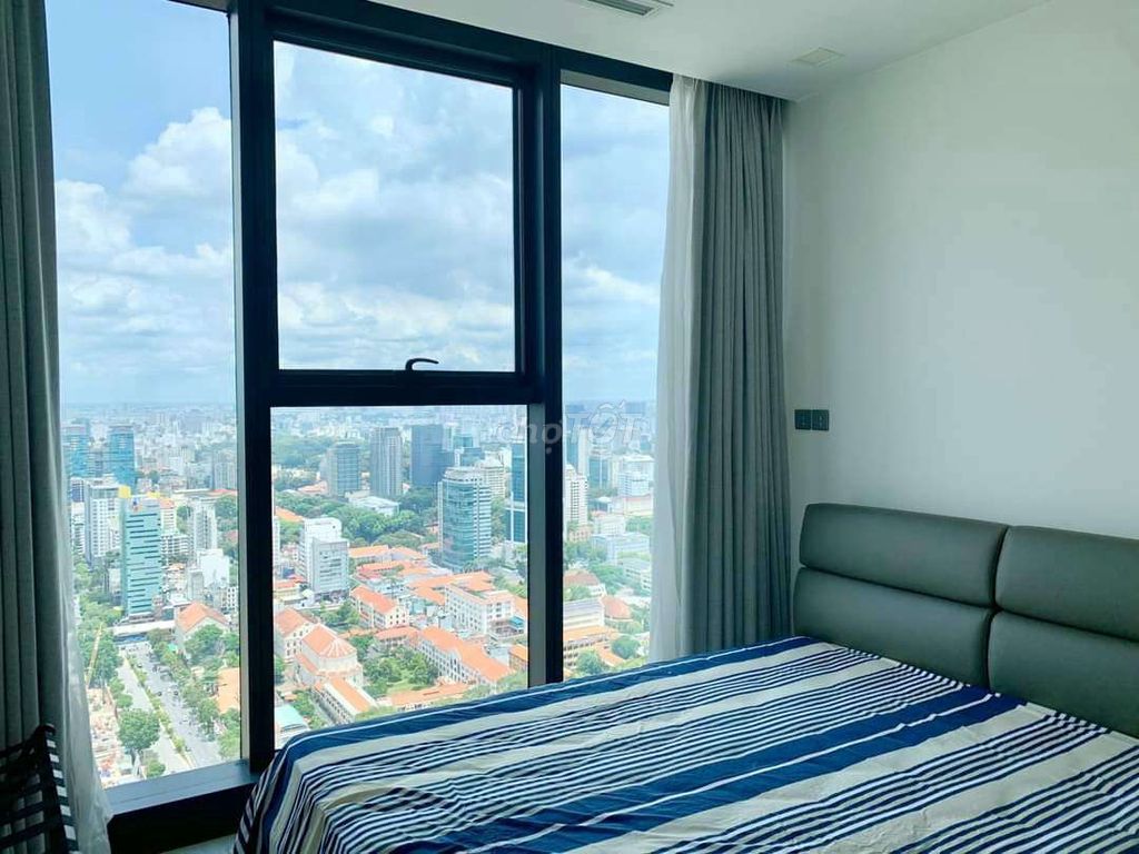 Фото 3: Аренда квартиры в районе 1, 3 спальни, проект Vinhomes Golden River Ba Son