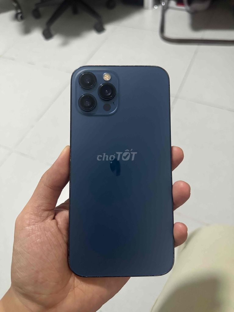 Продам или обменяю 12prm 128gb (международная версия)