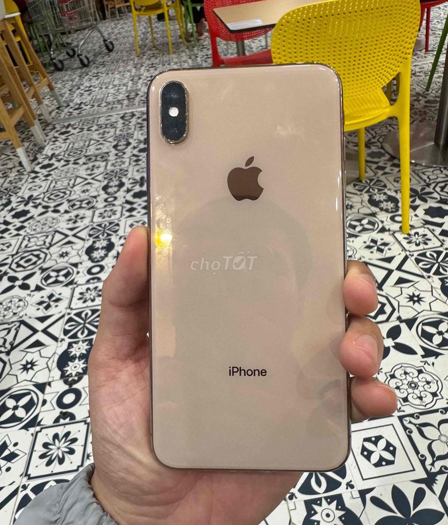 Apple iPhone Xs Max 64GB золотой, б/у