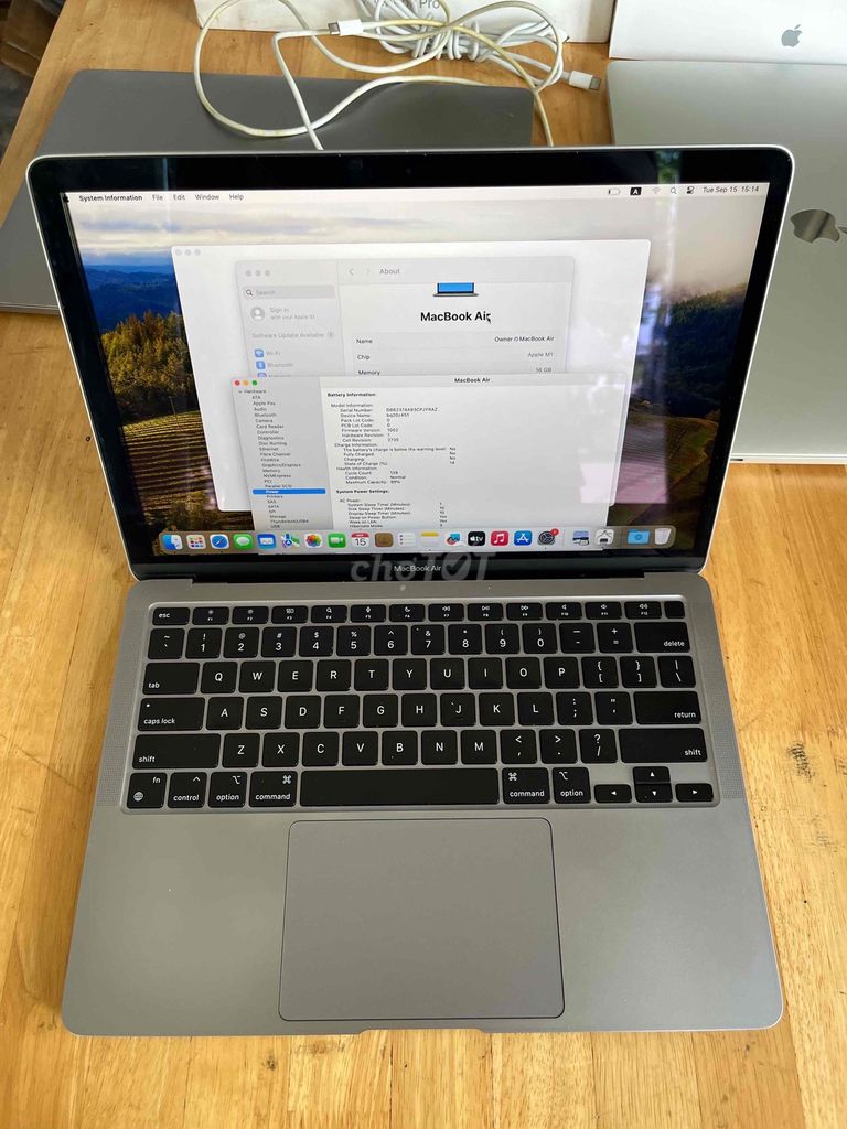 MacBook Air M1 16GB/1TB SSD, полосы на экране