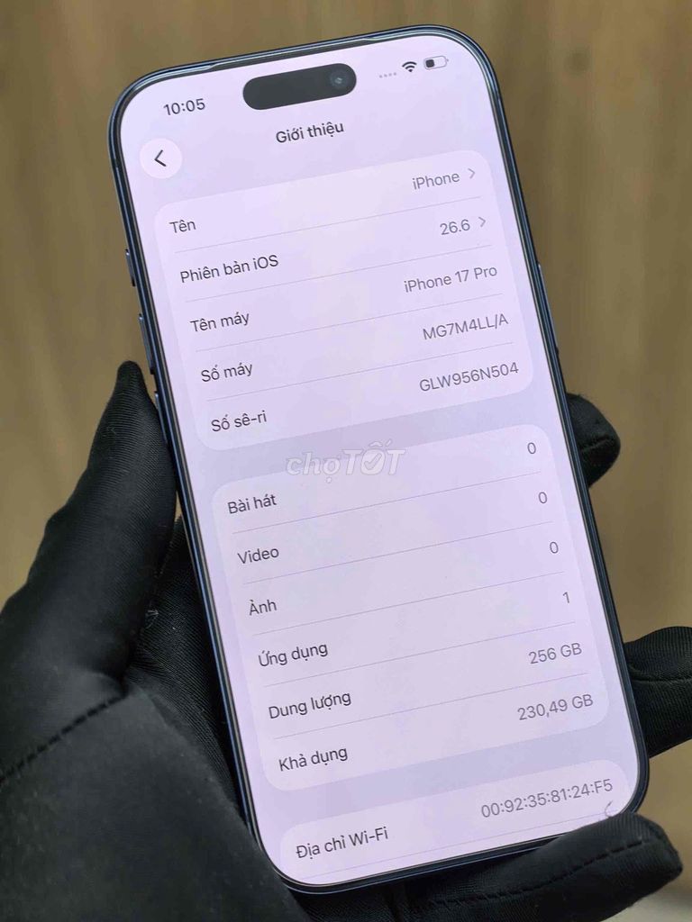 Фото 2: 17pro lock esim как международный 256gb