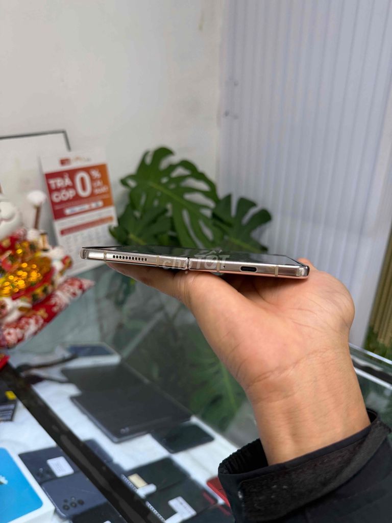 Фото 2: Samsung Zfold 4 256GB Б/У