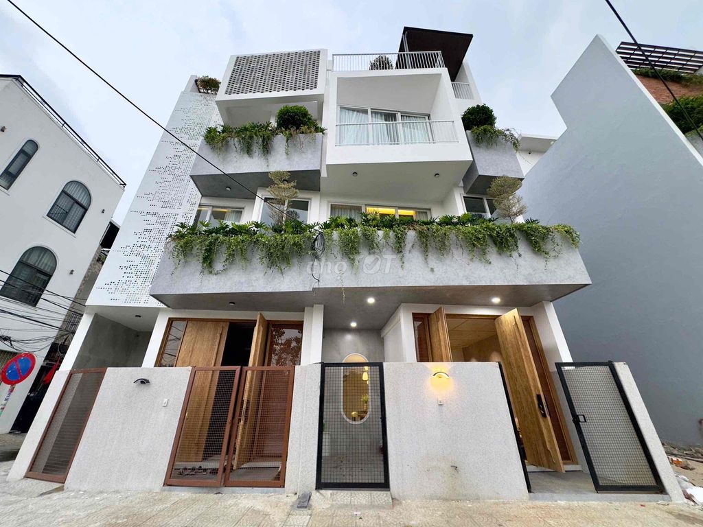 Сдается красивый дом Nam Viet A house for rent