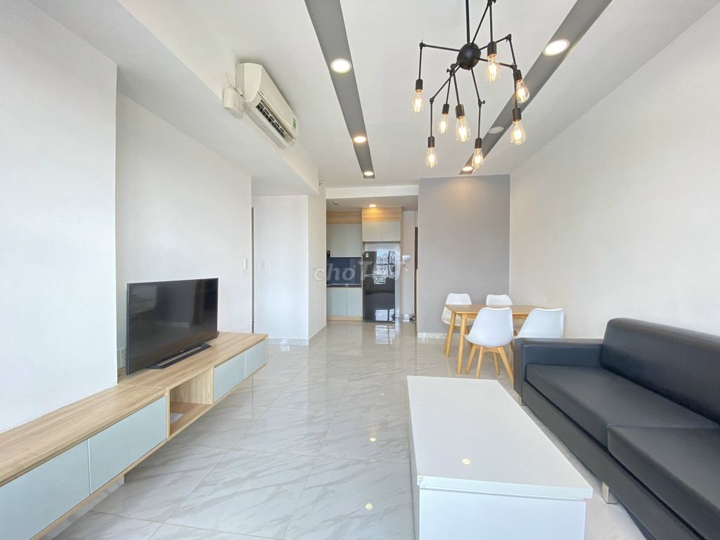 Собственник госпожа Тхыонг продает квартиру в Sơn Trà Ocean View, 1 спальня, 50 м², цена 1.6 млрд