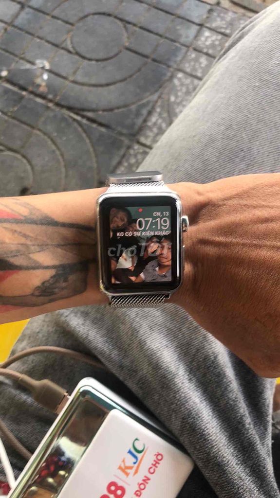 Фото 2: Apple Watch Series 1 сталь серебро