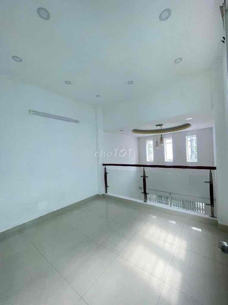 Фото 3: Срочная продажа дома Tây Thạnh 43м2 3.5x12 цена 3ty5