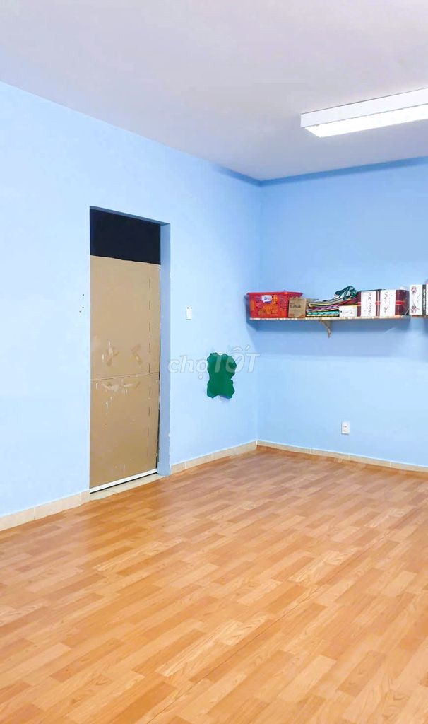 Фото 3: Аренда шопхауса 160 м², 1 этаж + 1 надстройка в Там Фу, цена от 7 млн/мес