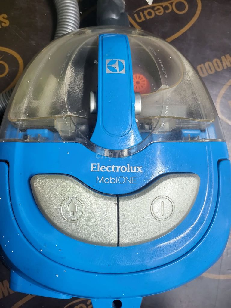 Пылесос Electrolux MobiONE синий