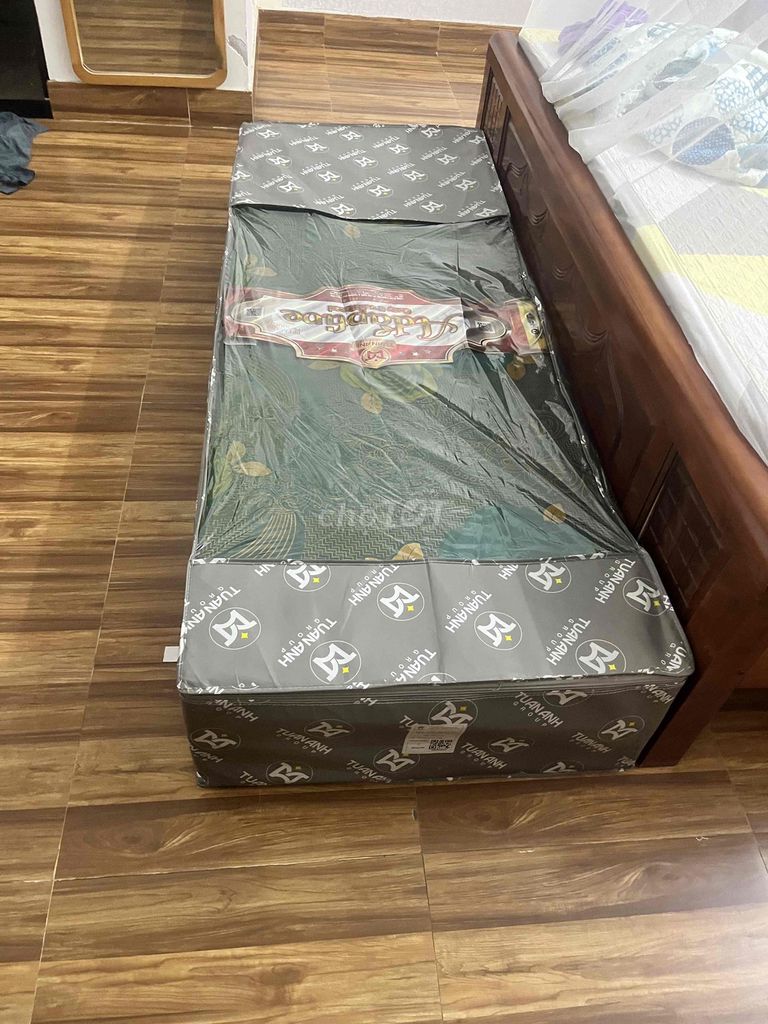 Матрас Tuấn Anh 1м8x2м