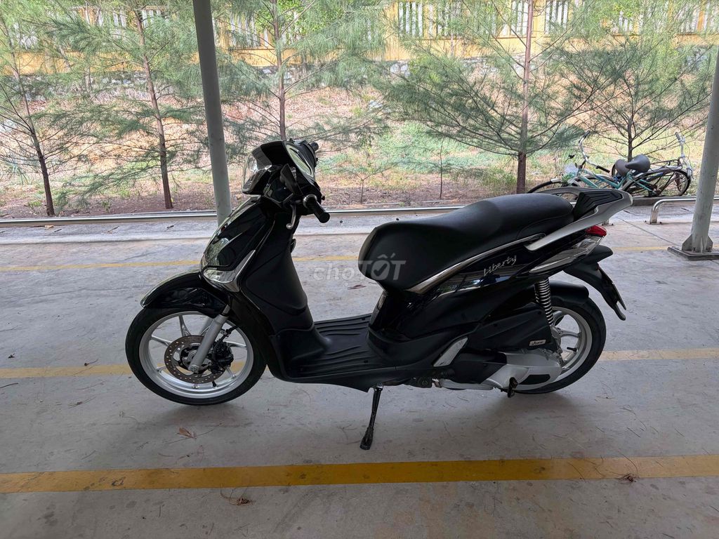 Piaggio Liberty черный
