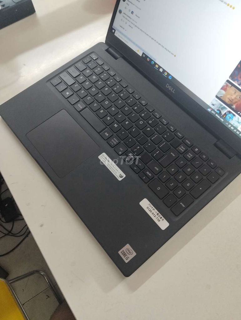 Dell Latitude 15 i5 8GB/256GB чёрный