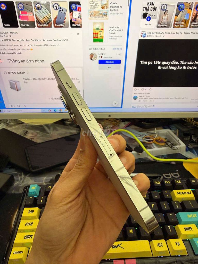Фото 3: Apple iPhone 14 Pro 256GB Белый