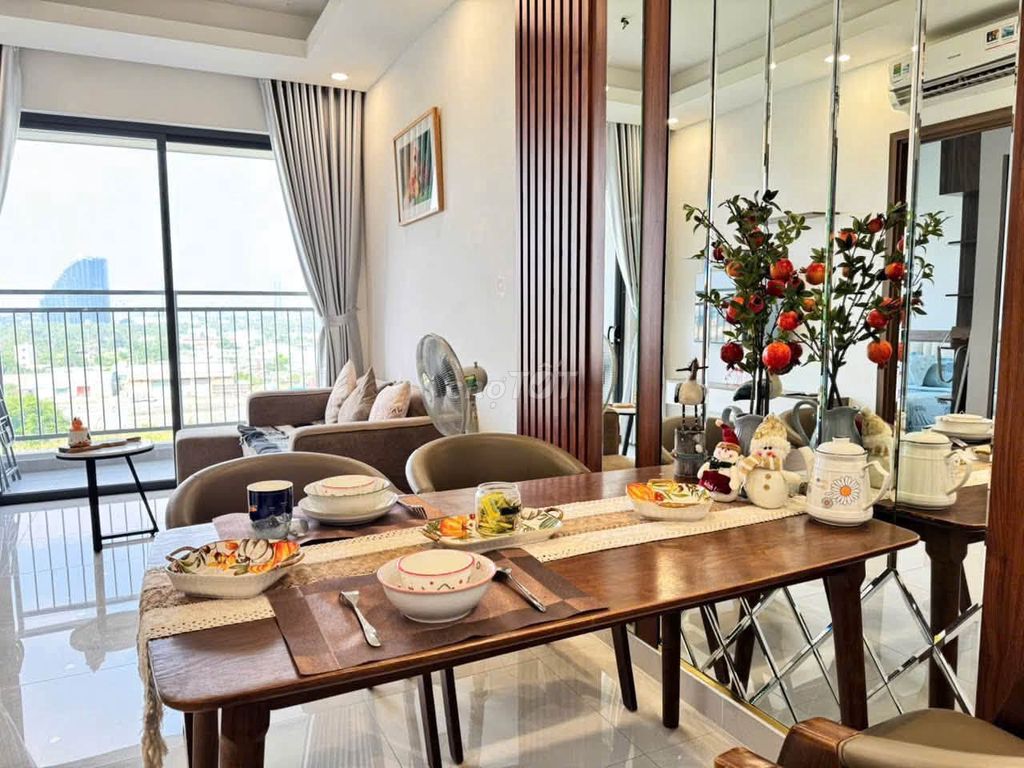 Сдам Q7 Riverside Đào Trí, 3 спальни, вид на реку, полностью с мебелью, всего 17 млн