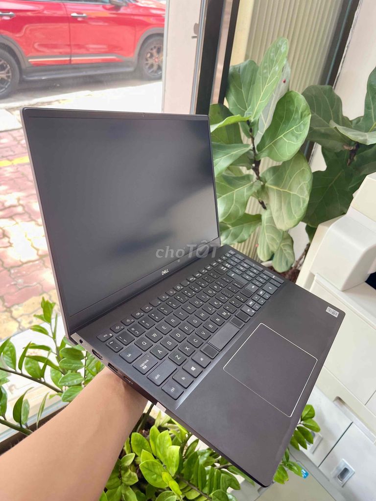Фото 3: Dell Vostro 5501 i5 10-го поколения, 15.6 дюйма, 8ГБ/256ГБ