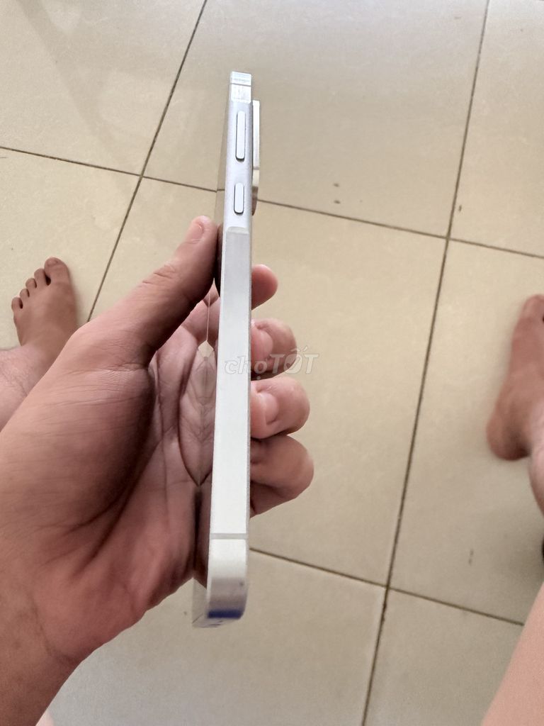 Фото 2: Samsung A56 5G 128GB белый 97-98%