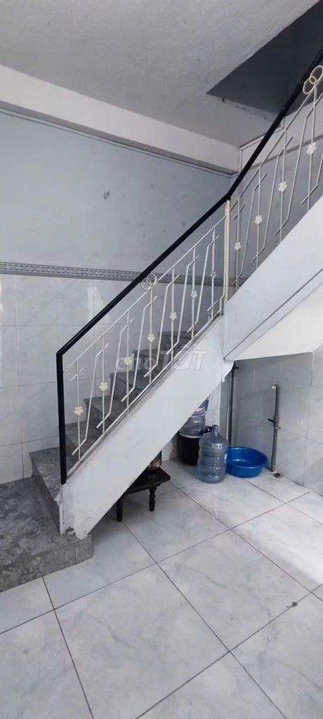 Фото 3: Дом Чан Минь Куен vs 3 Тханг 2, первый этаж, 3x13м, 16 млн