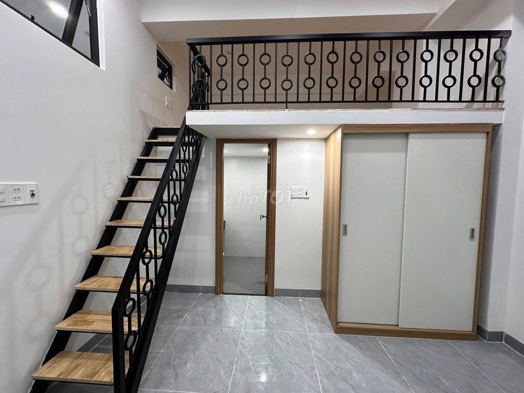 Сдается новая квартира, с полной мебелью, рядом с мостом Чунг Лыонг