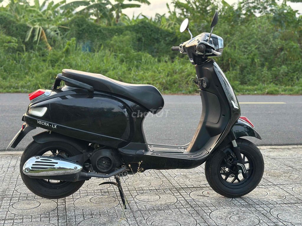 Фото 3: Vespa 50cc 2022 черная