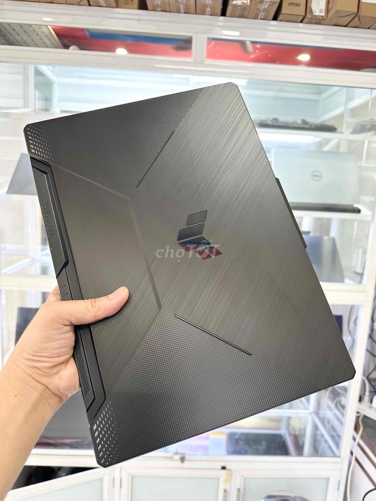 Фото 2: Asus Tuf FX506 i7 RTX3050Ti Ноутбук отличный 99,99