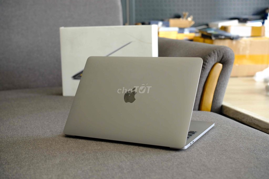 Apple MacBook Pro Core i5 8GB/256GB Silver 2020