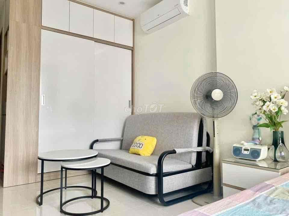 Сдается студия 6 миллионов/месяц. Vinhomes Grand Park