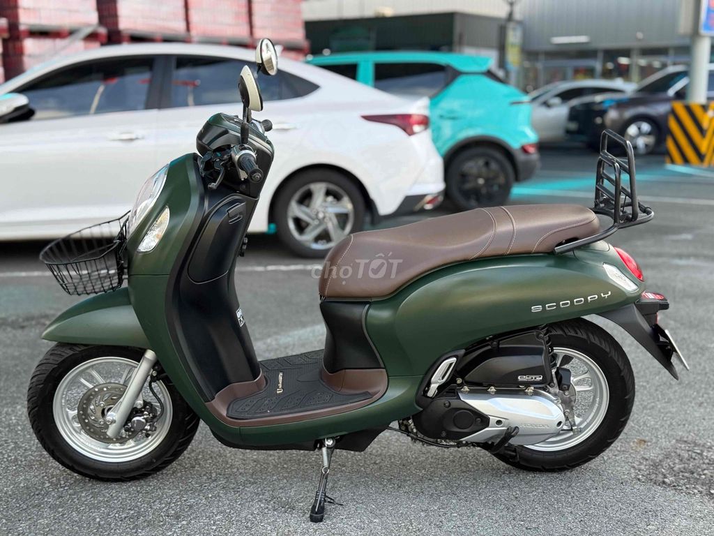 Honda Scoopy 2024 Зелено-серый 12 000 км