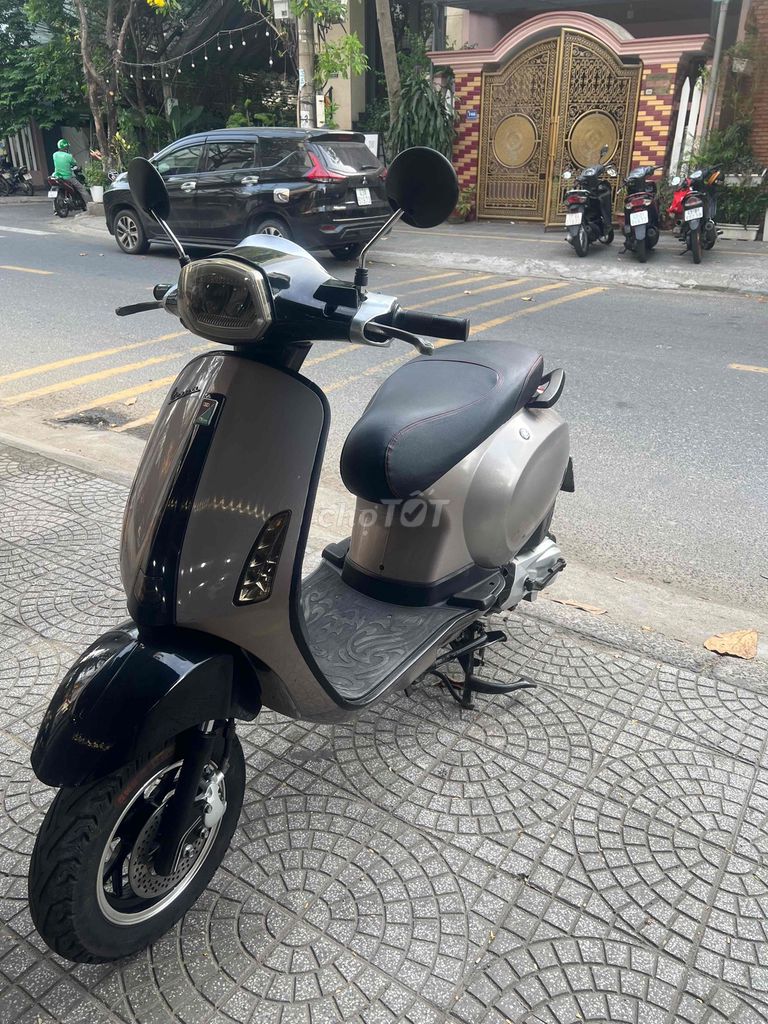 Фото 3: Piaggio Vespa Sprint 50cc Серебристый