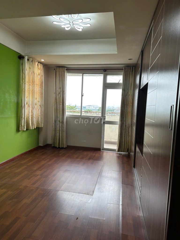Фото 3: Срочно сдаётся квартира 89 м², 2 спальни, 2 санузла, ЖК Vĩnh Tường