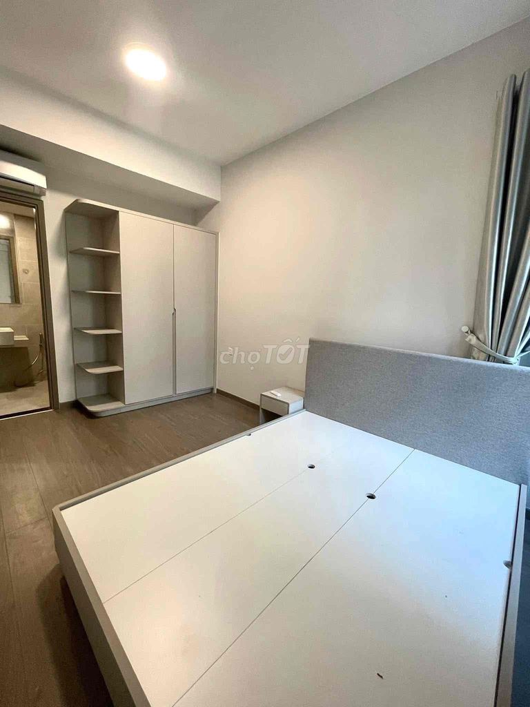 Фото 3: Квартира 2 спальни - 60 м² - цена 7 млн - вид на внутреннюю территорию
