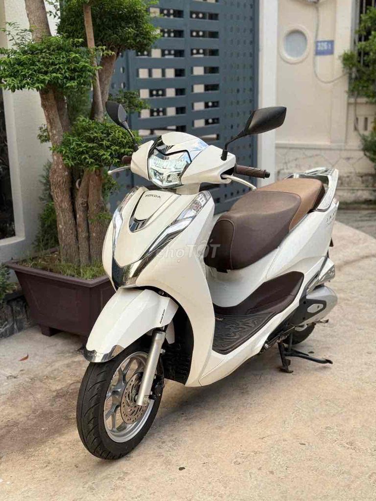 Honda Lead 2022 Белый